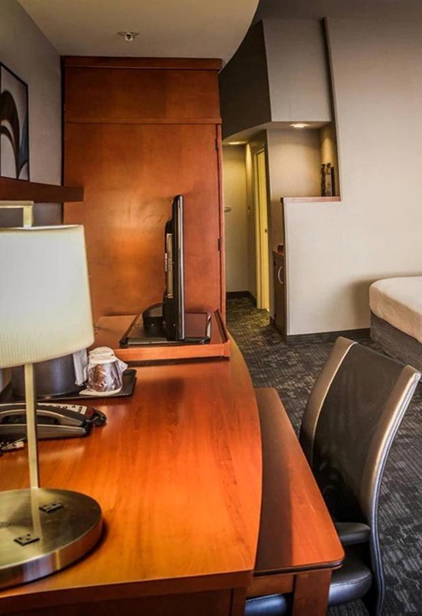 Courtyard By Marriott Norman Hotel Exterior foto