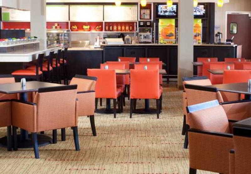 Courtyard By Marriott Norman Hotel Exterior foto