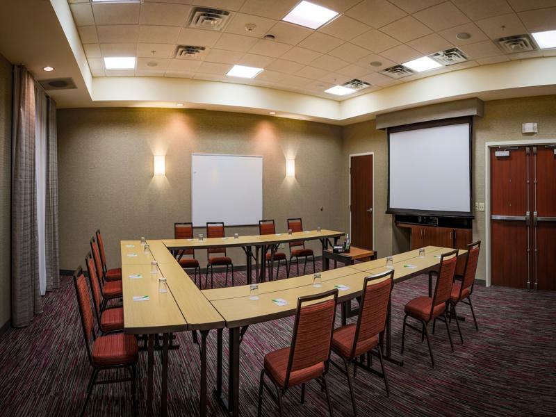 Courtyard By Marriott Norman Hotel Exterior foto